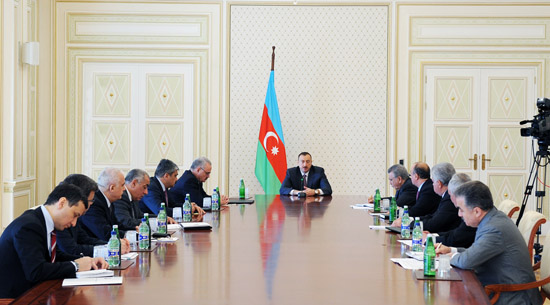 Prezident müşavirə keçirdi - YENİLƏNİR